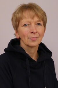 Elke Roß