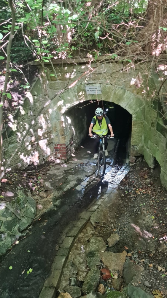 Tunnelfahrt bei Oder