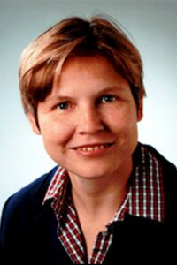 Martina Knauer